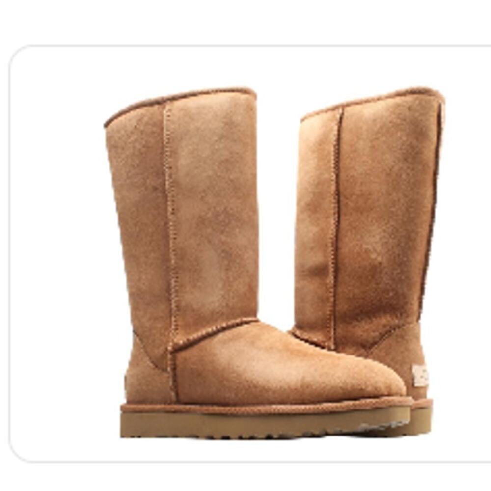 UGG Chestnut Classic Tall II Boots Size 10 EUC Cozy & Iconic Winter Staple